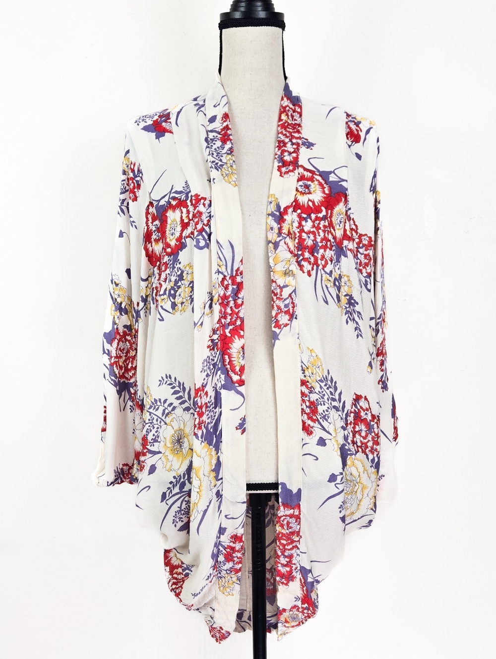 Guc Arnhem Songbird Kimono, Passion Wild Flower